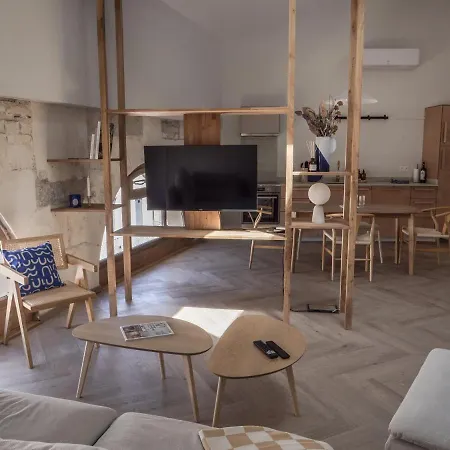 Le Nid Bleu Duplex En Plein Centre Apartament