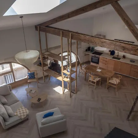 Apartament Le Nid Bleu Duplex En Plein Centre *